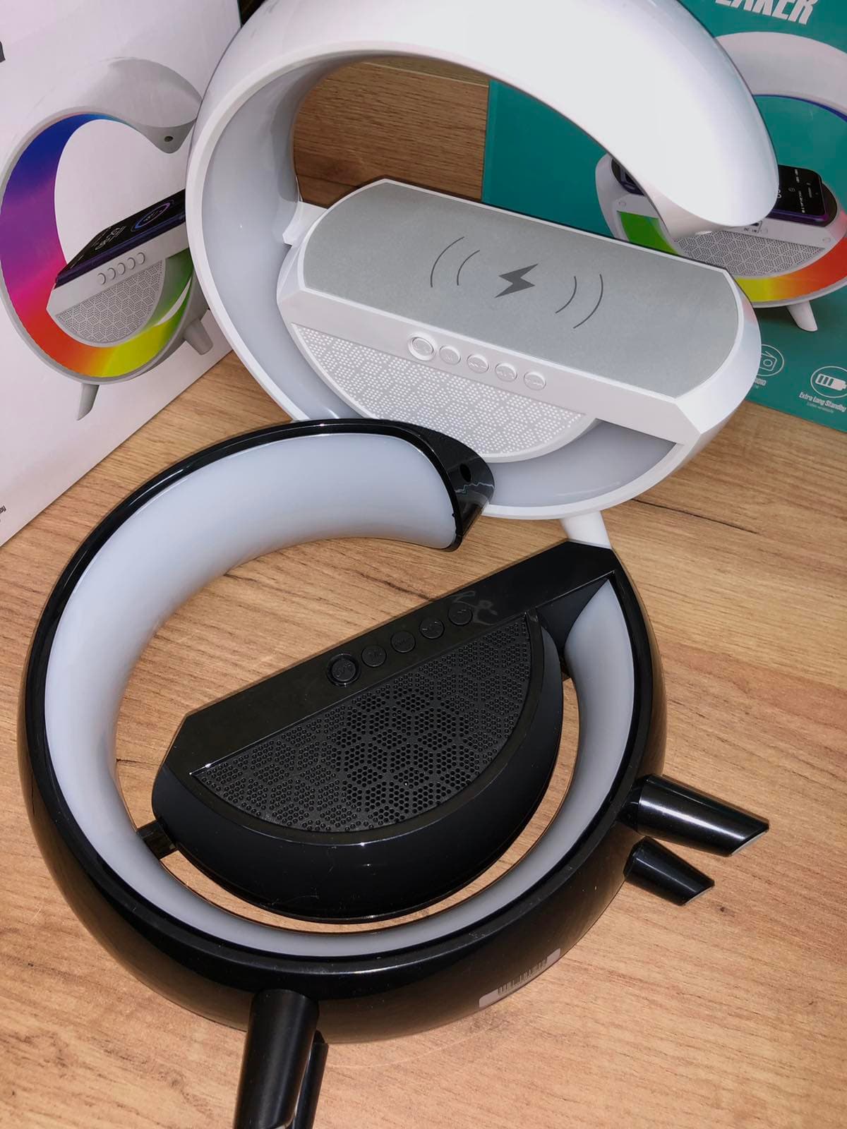 Розумний світильник/Нічник з бездротовою зарядкою для телефону/Bluetooth-колонка